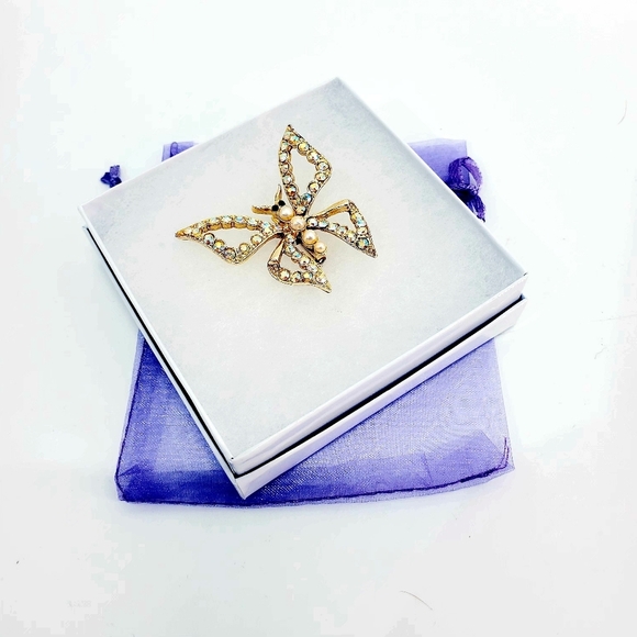VTG 1990's Aurora Rhinestone & Pearl Gold tone 1.75" X 2" Butterfly Brooch - Picture 5 of 5